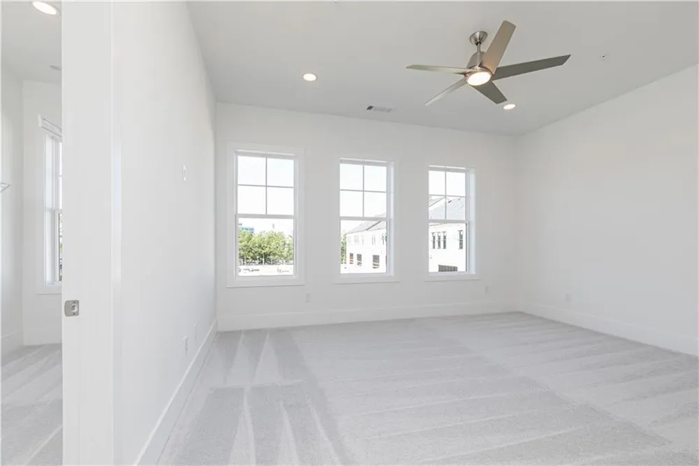 2244 Crestview Drive #35 Brookhaven, GA 30319