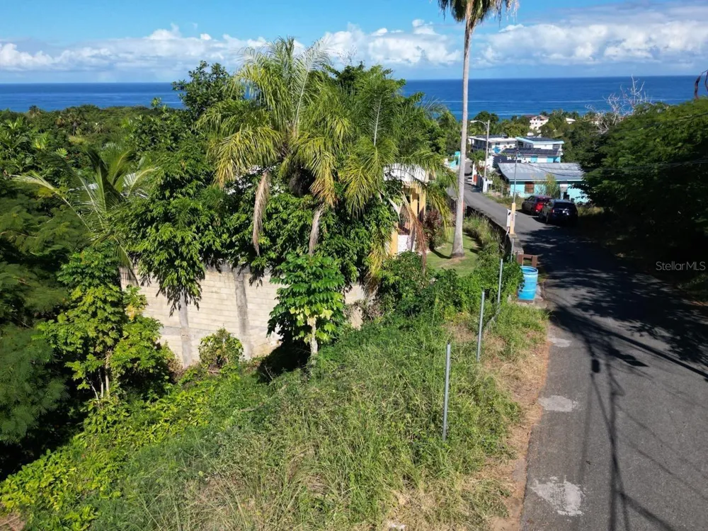 CARR 413 KM 4.4 Rincon, PR 00677