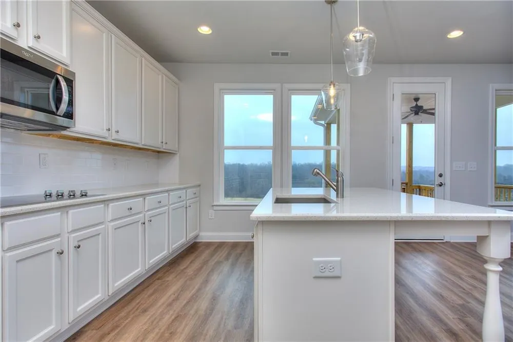 132 Classic Overlook Homer, GA 30547