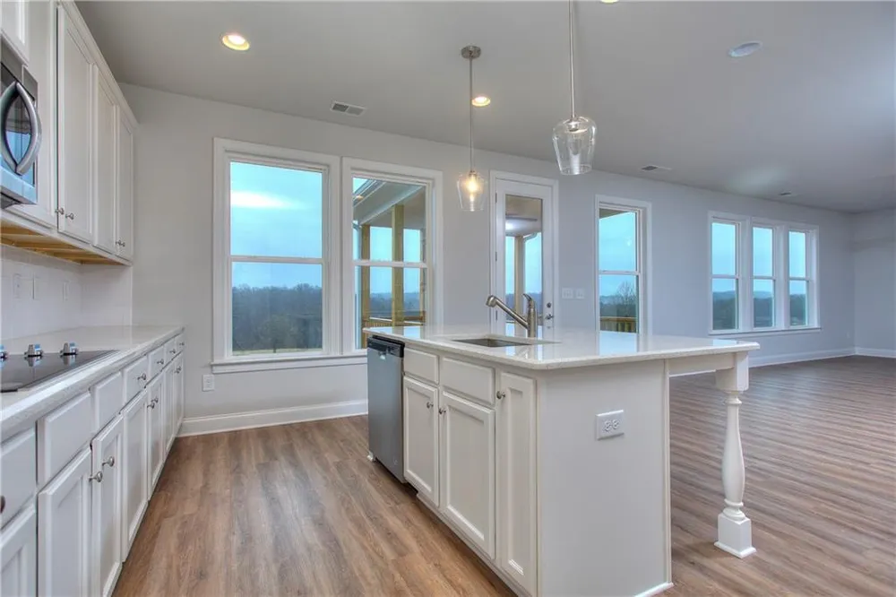 132 Classic Overlook Homer, GA 30547