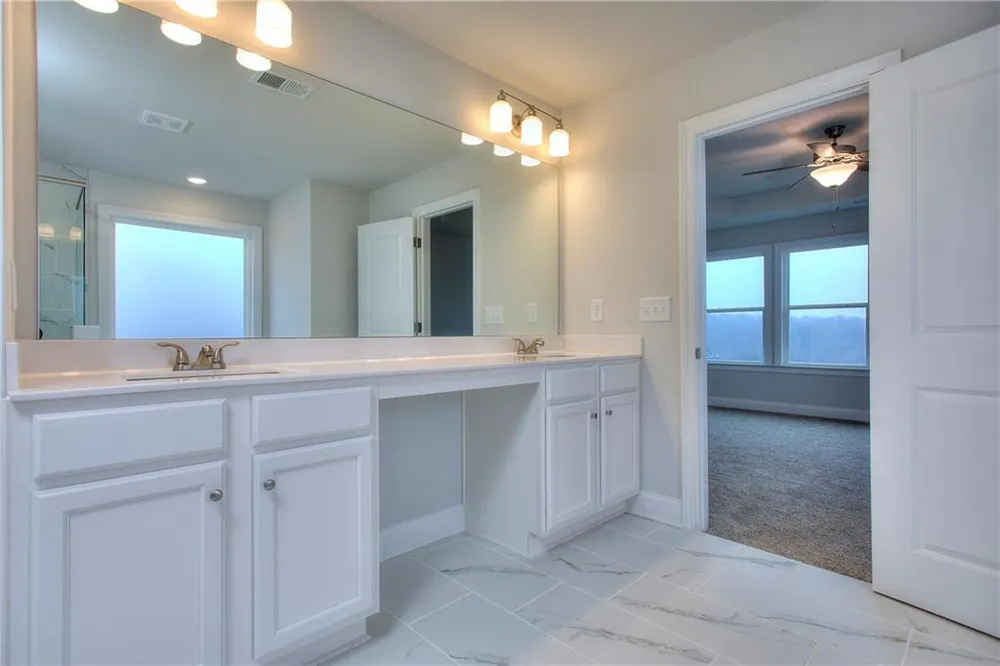 132 Classic Overlook Homer, GA 30547