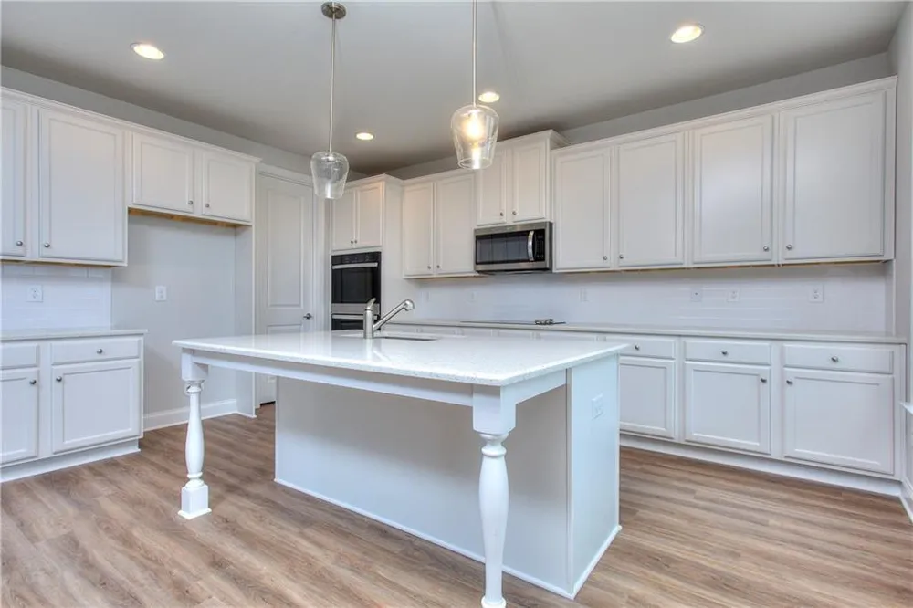 132 Classic Overlook Homer, GA 30547