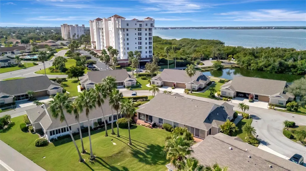 2905 CAPTAINS COURT #0 Palmetto, FL 34221