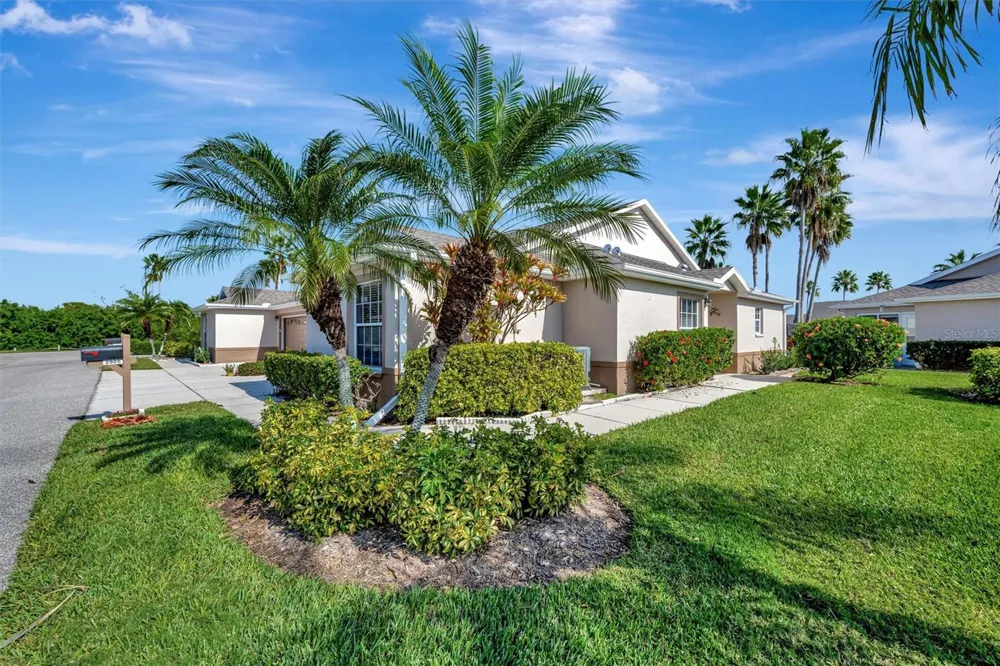2905 CAPTAINS COURT #0 Palmetto, FL 34221