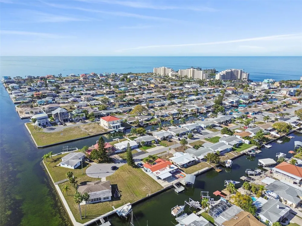6374 BOATYARD DRIVE Hudson, FL 34667