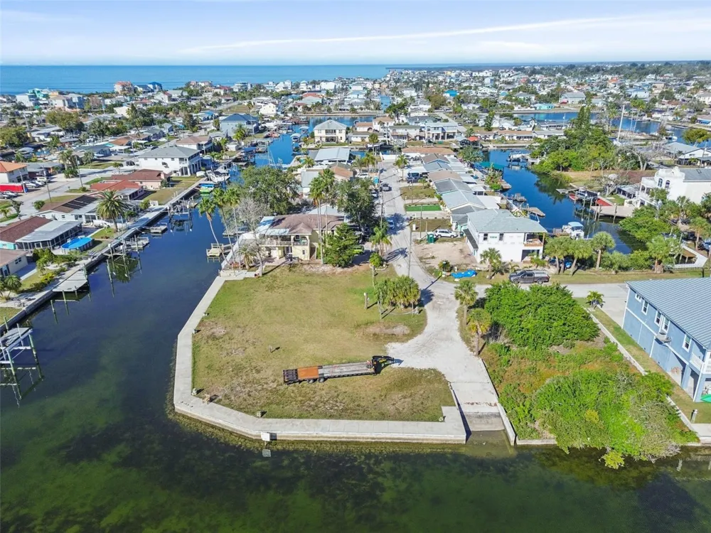 6374 BOATYARD DRIVE Hudson, FL 34667