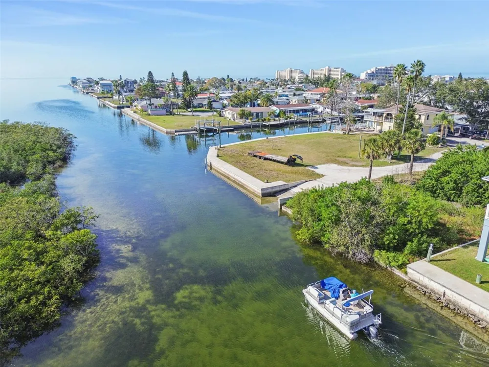 6374 BOATYARD DRIVE Hudson, FL 34667