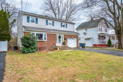 228 Oneida Place