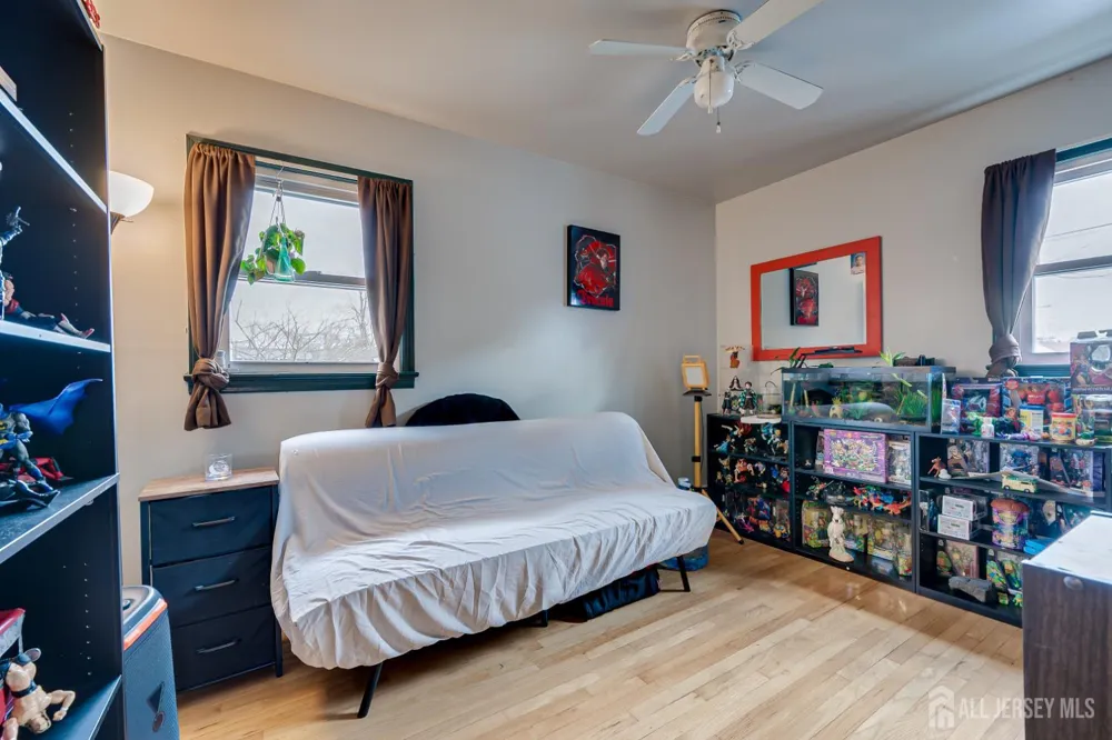 228 Oneida Place North Plainfield, NJ 07060
