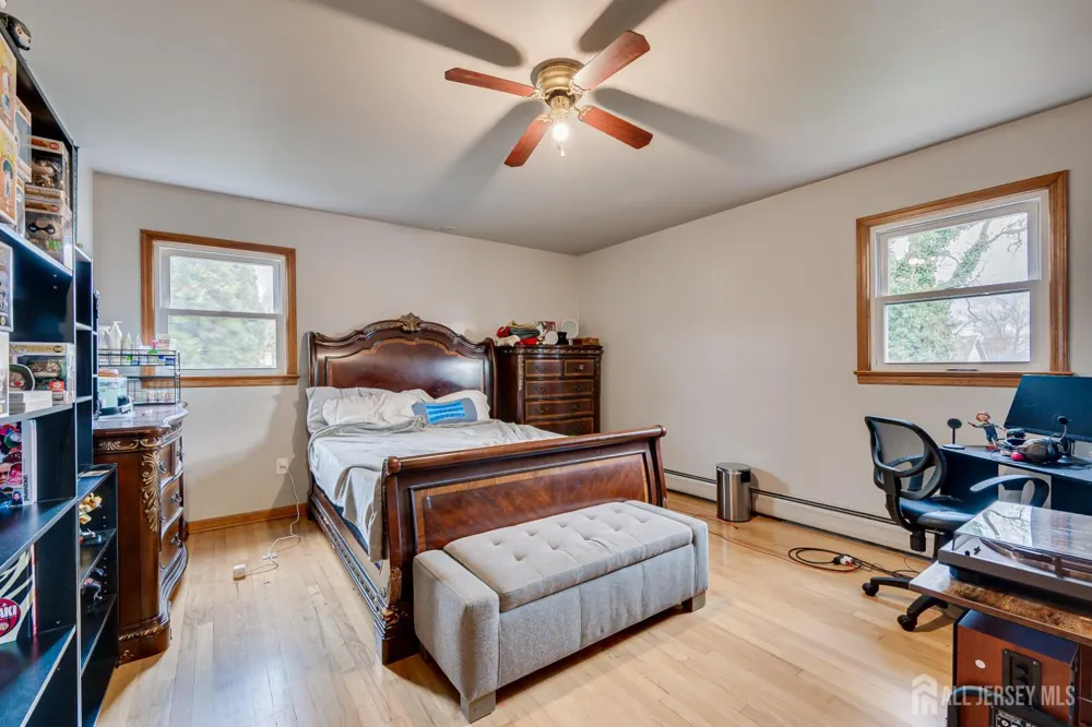 228 Oneida Place North Plainfield, NJ 07060