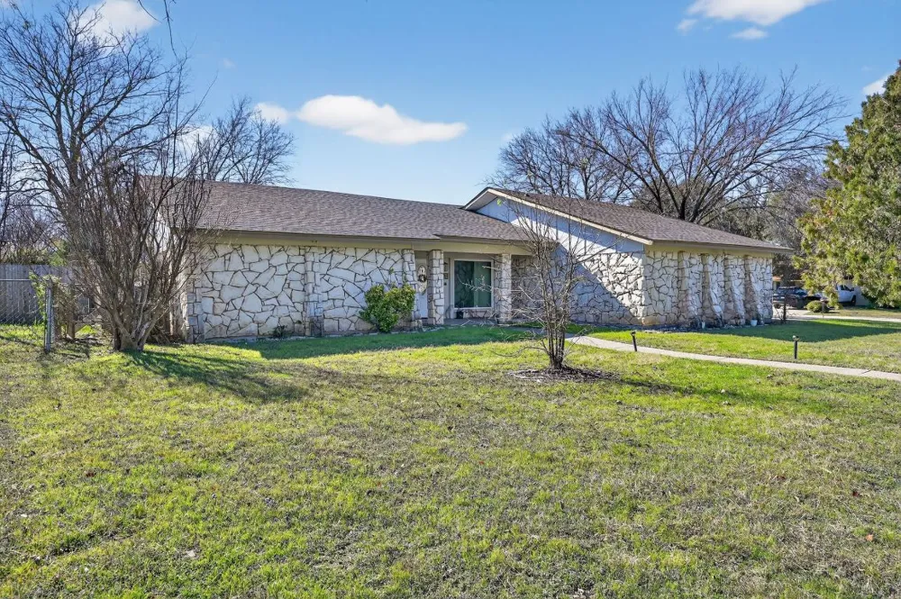 220 W Mockingbird Lane Harker Heights, TX 76548