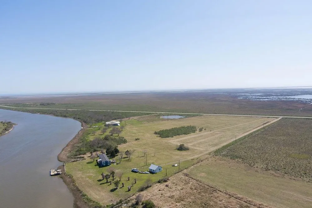 Fm-2918 Brazoria, TX 77422
