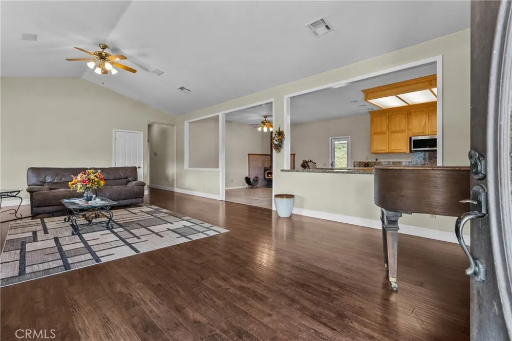 40647 Shallow Springs Leona Valley, CA 93551