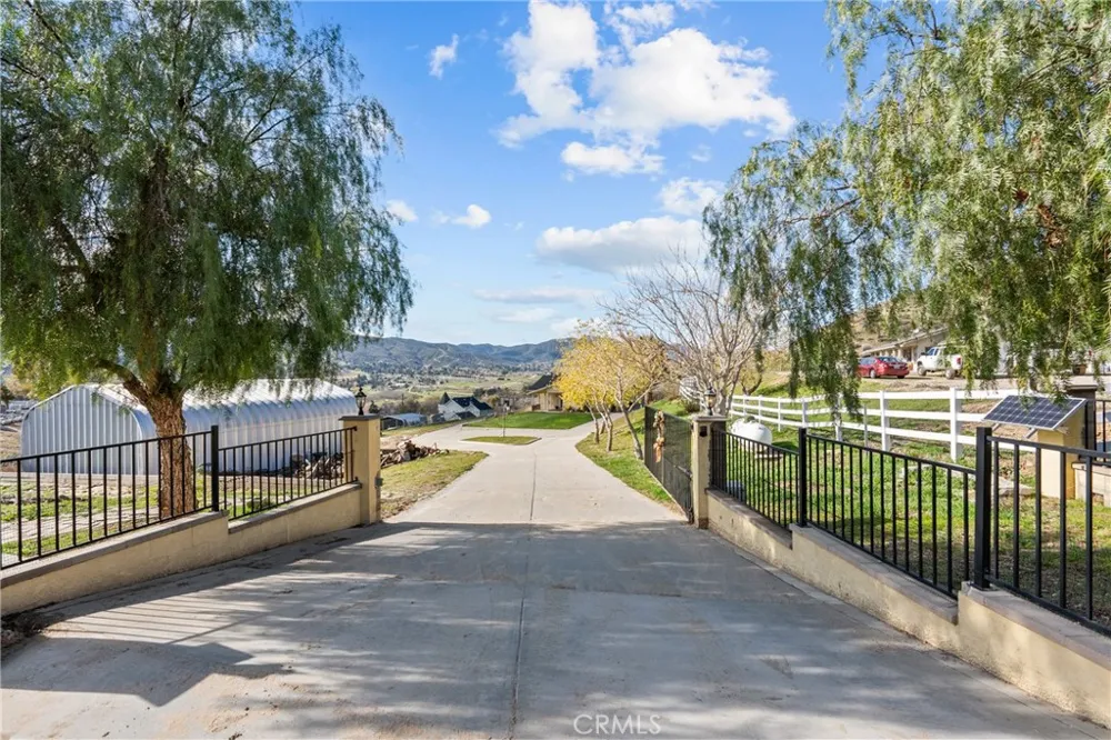 40647 Shallow Springs Leona Valley, CA 93551