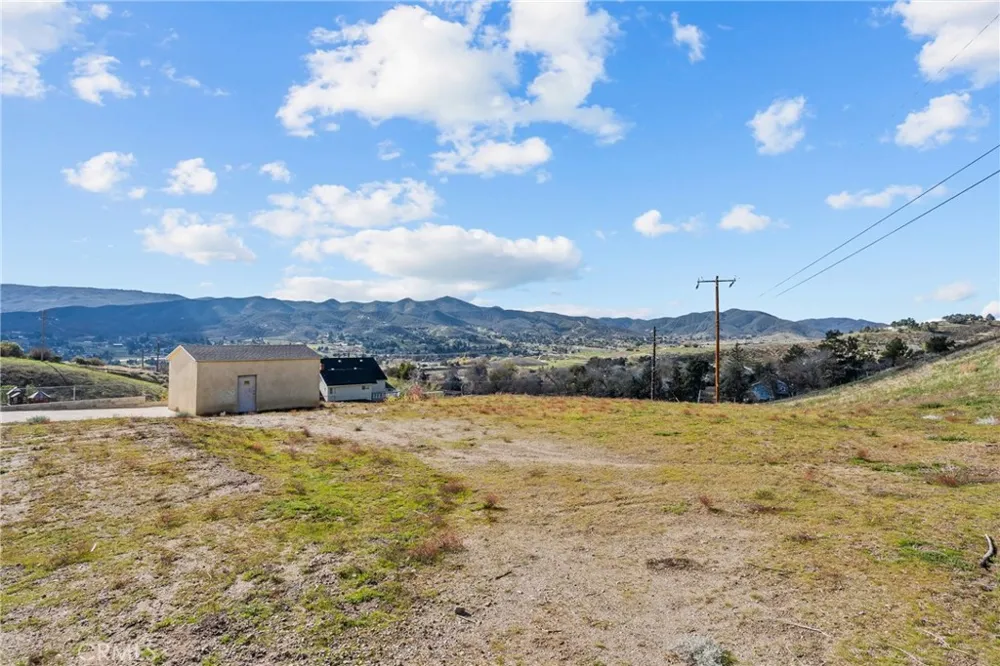 40647 Shallow Springs Leona Valley, CA 93551