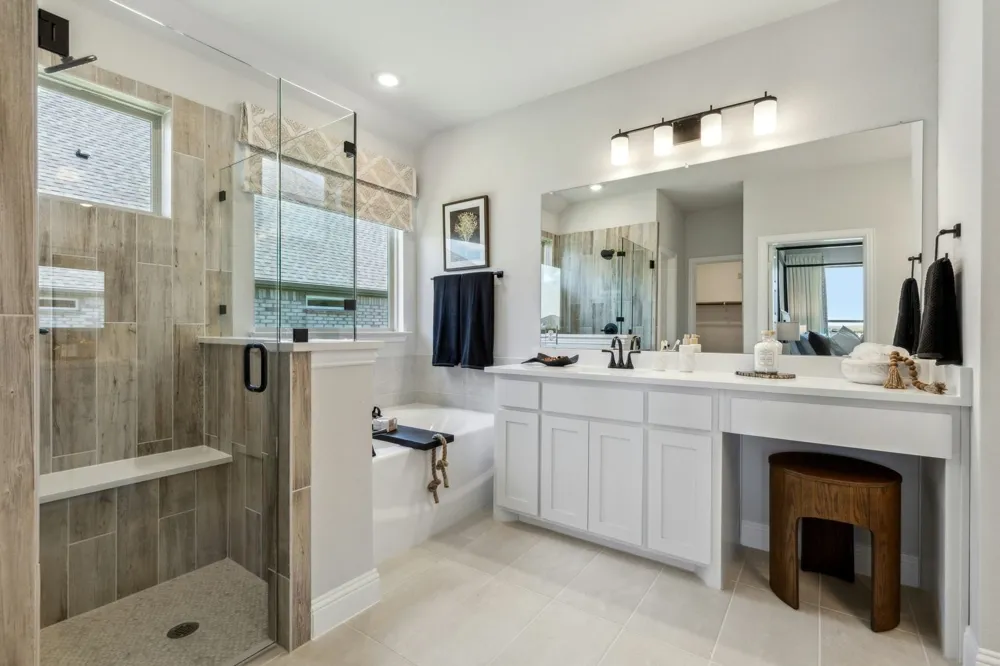 931 Richard Pittmon Drive DeSoto, TX 75115