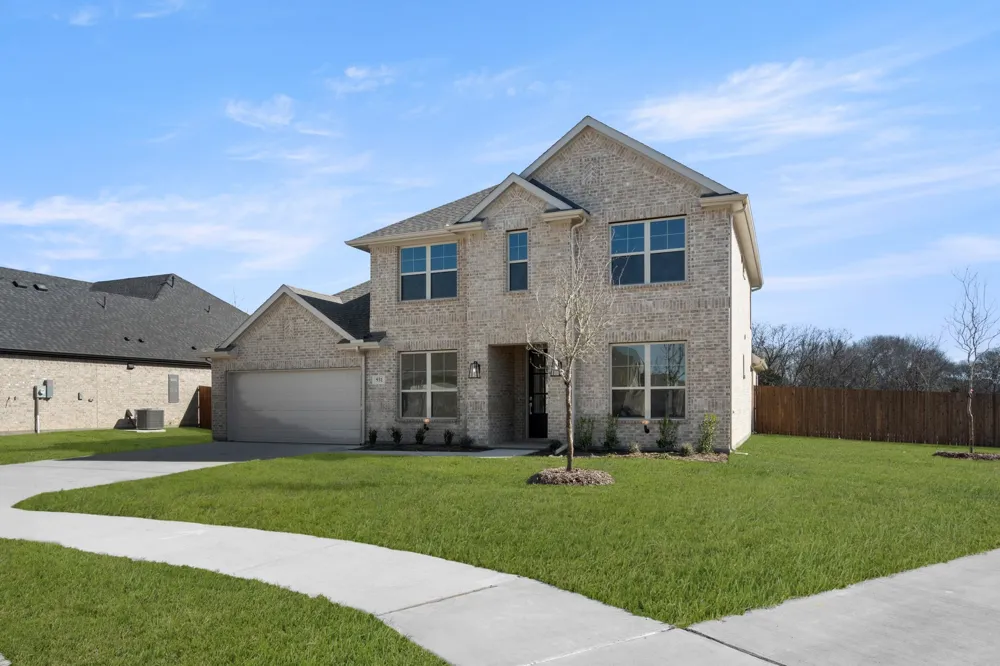 931 Richard Pittmon Drive DeSoto, TX 75115
