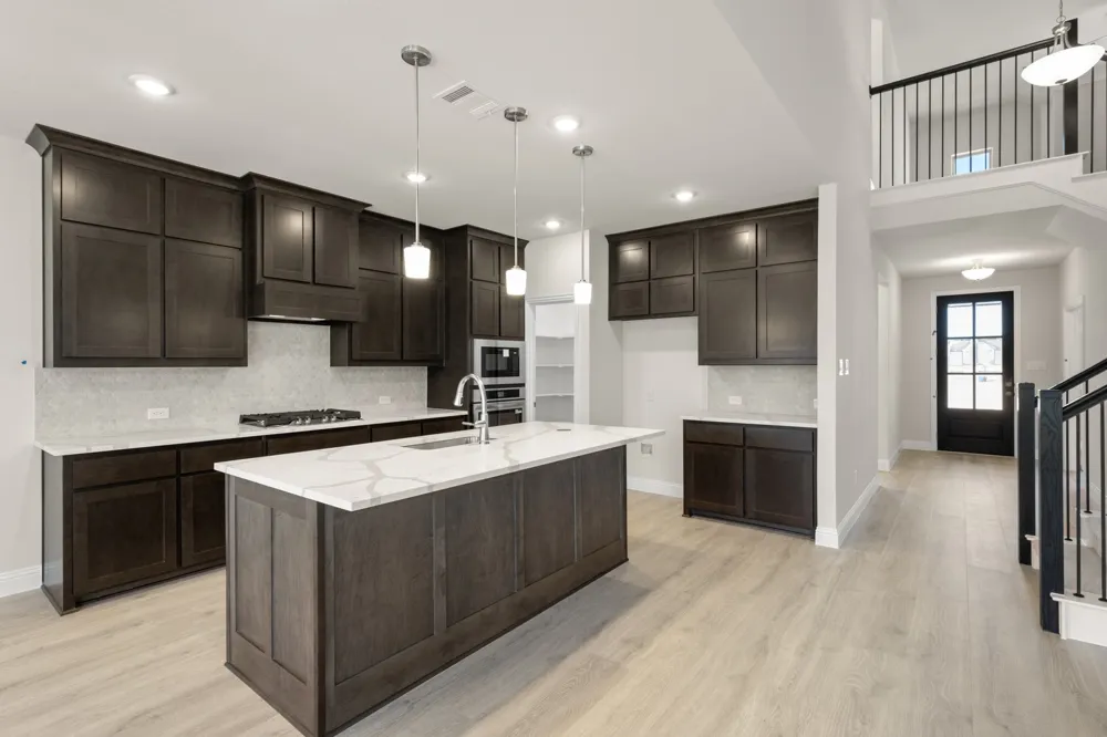 931 Richard Pittmon Drive DeSoto, TX 75115