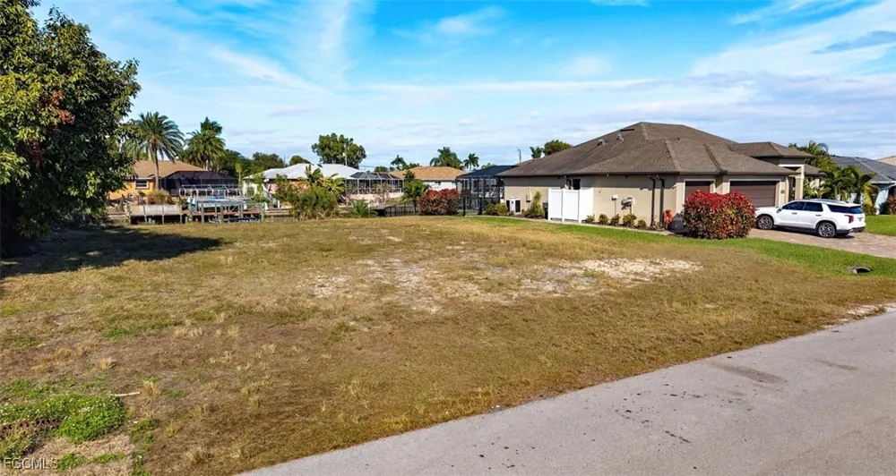 SE 35th Terrace Cape Coral, FL 33904