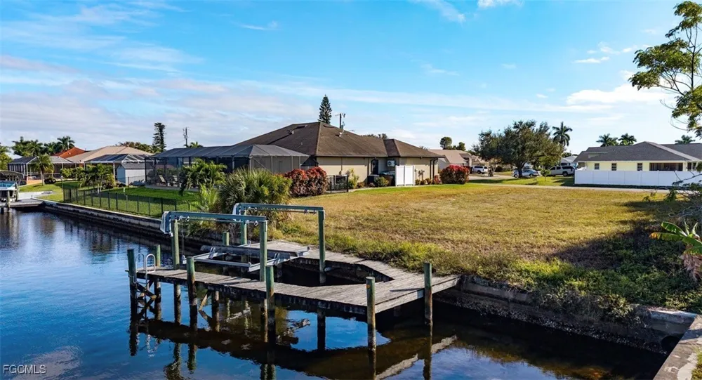 SE 35th Terrace Cape Coral, FL 33904