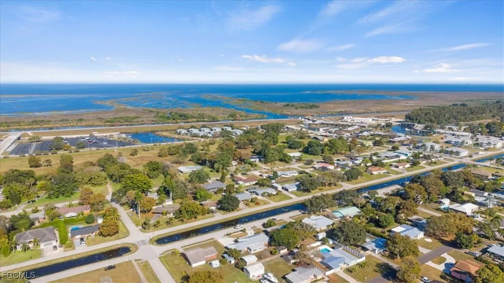 E Avenida Del Rio Clewiston, FL 33440