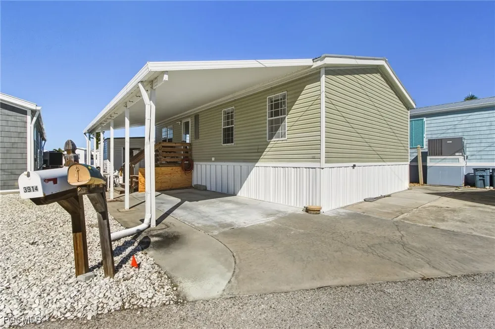 Dewberry Lane St James City, FL 33956