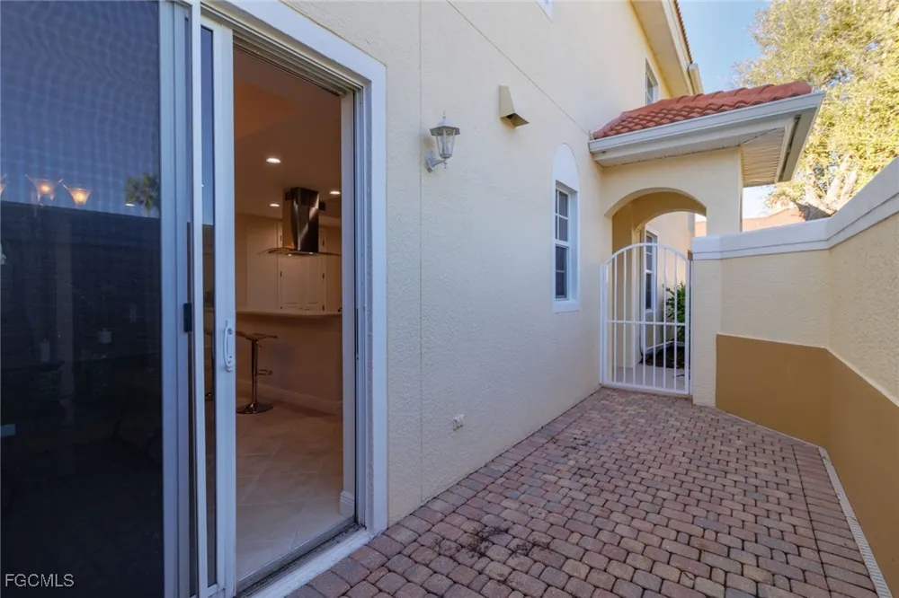 Tarpon Gardens Circle #102 Cape Coral, FL 33914