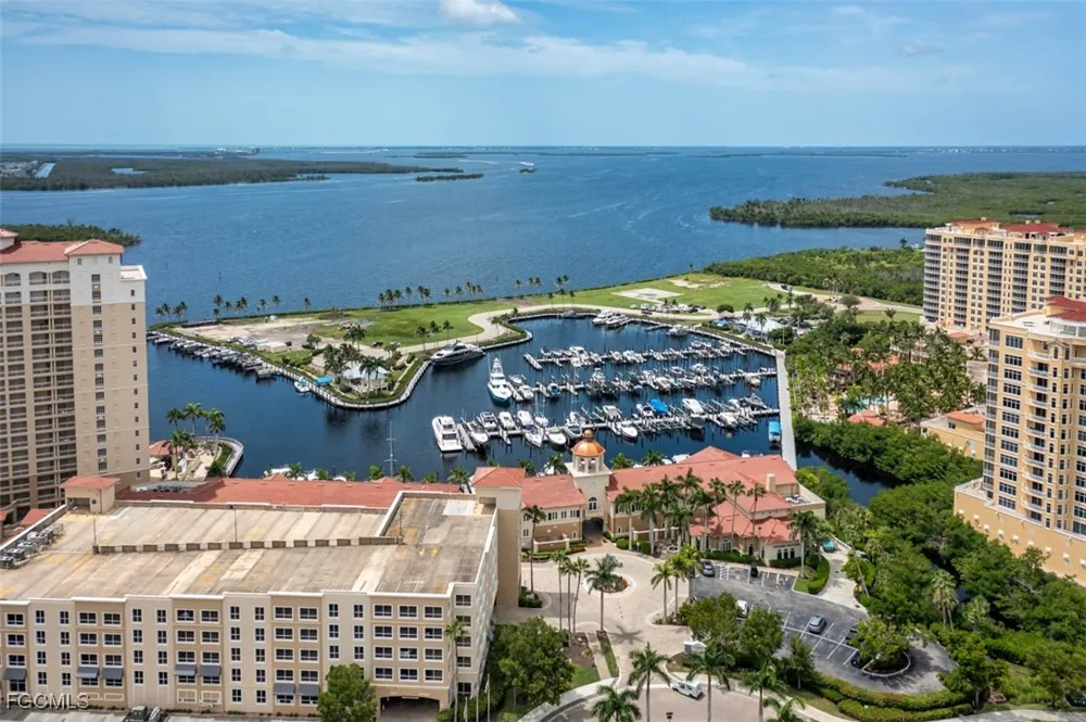 Tarpon Gardens Circle #102 Cape Coral, FL 33914