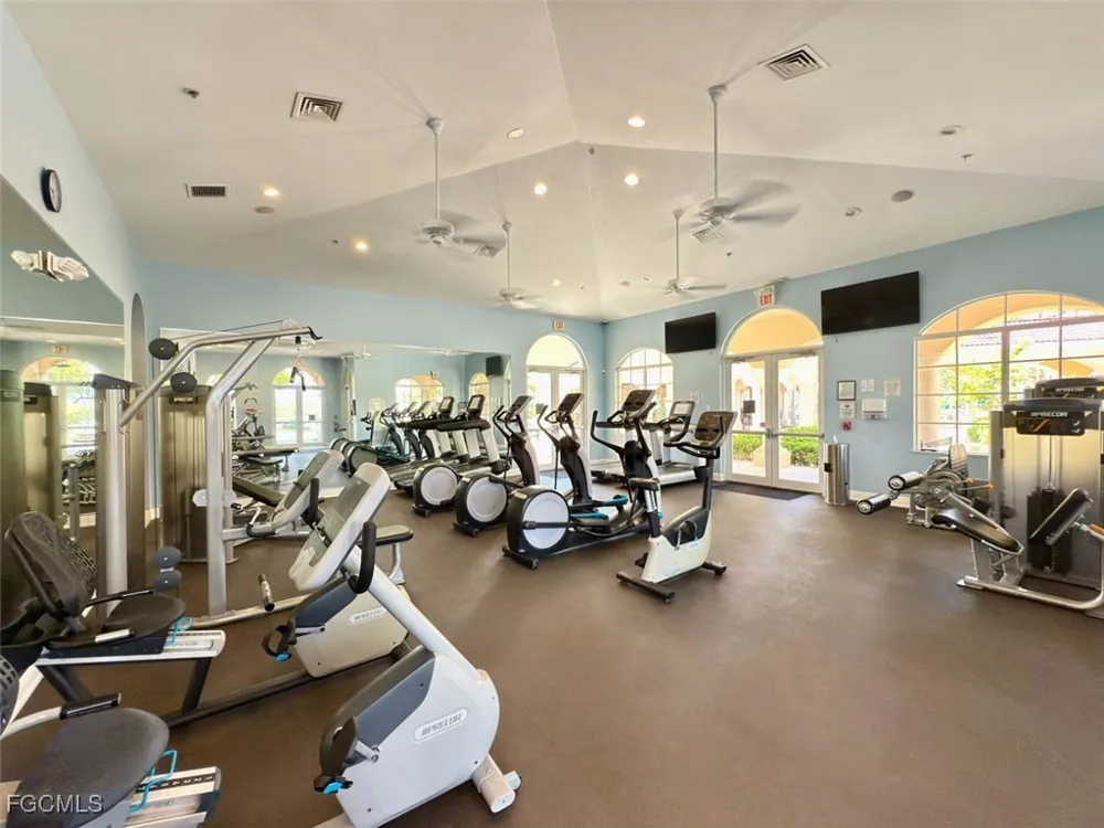 Tarpon Gardens Circle #102 Cape Coral, FL 33914