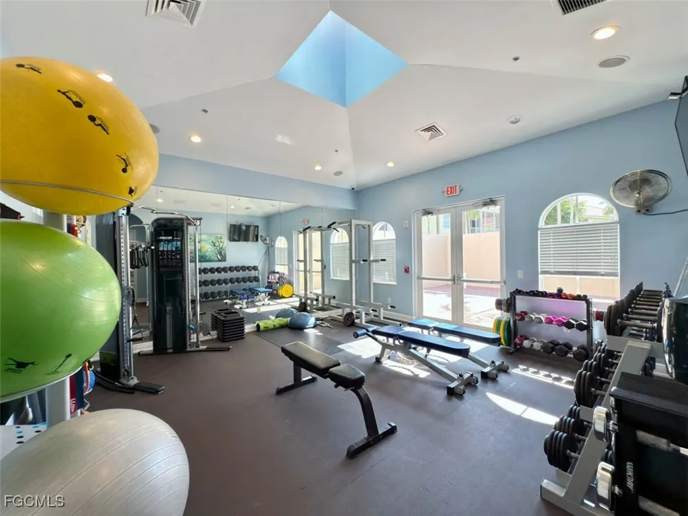 Tarpon Gardens Circle #102 Cape Coral, FL 33914