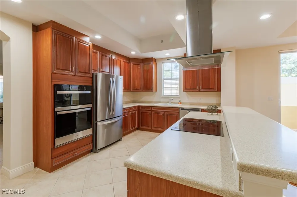 Tarpon Gardens Circle #102 Cape Coral, FL 33914