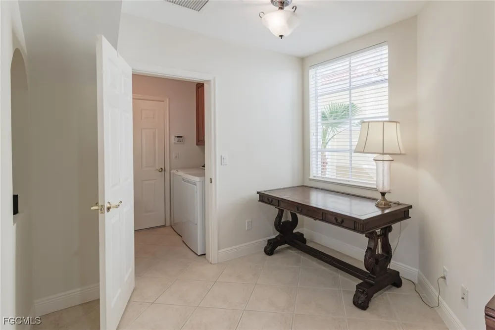 Tarpon Gardens Circle #102 Cape Coral, FL 33914