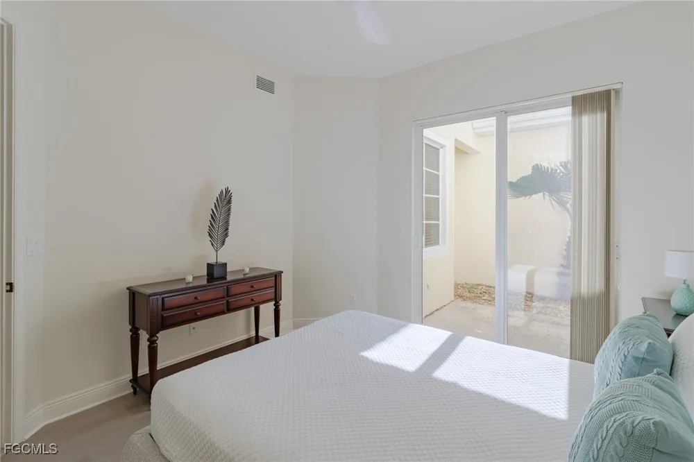 Tarpon Gardens Circle #102 Cape Coral, FL 33914