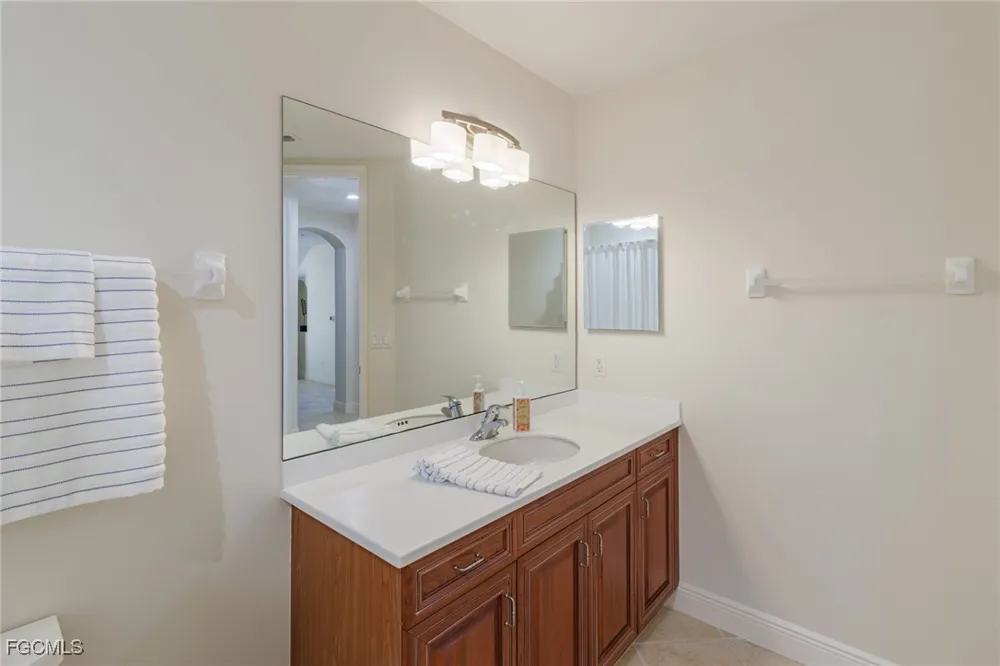 Tarpon Gardens Circle #102 Cape Coral, FL 33914