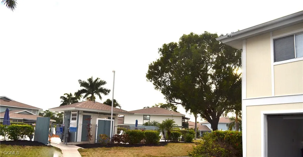 Vancouver Circle #2 Fort Myers, FL 33907