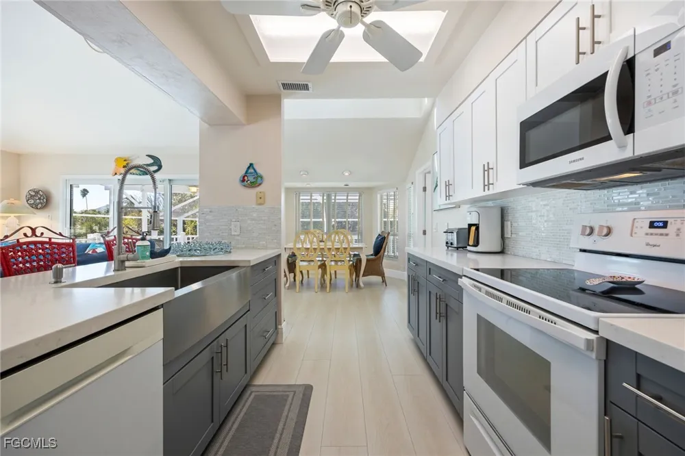 Lagoon Drive Sanibel, FL 33957