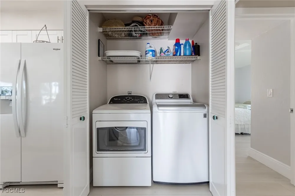 Lagoon Drive Sanibel, FL 33957