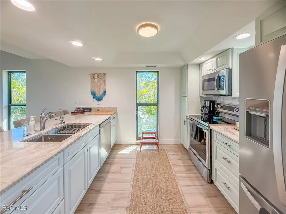 Harbor Bend Drive Upper Captiva, FL 33924