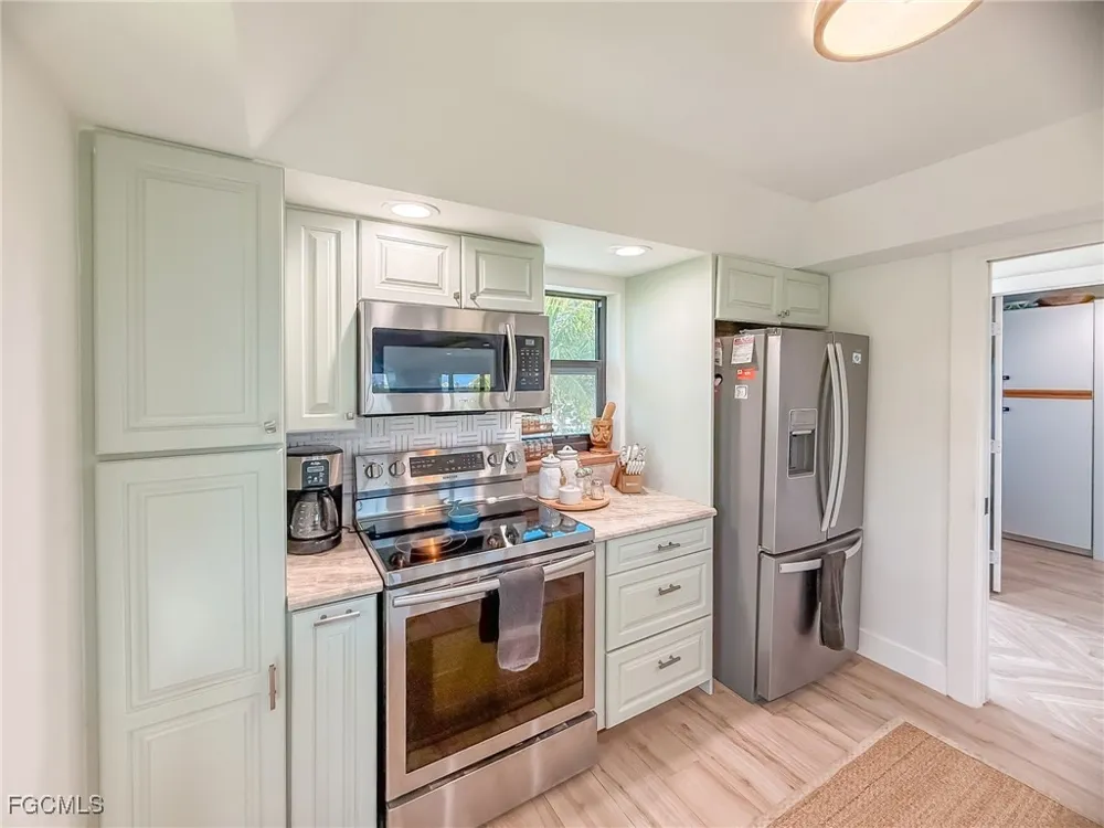 Harbor Bend Drive Upper Captiva, FL 33924