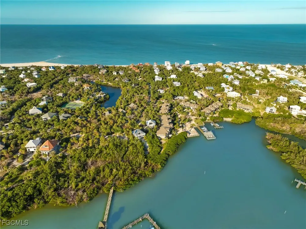 Harbor Bend Drive Upper Captiva, FL 33924