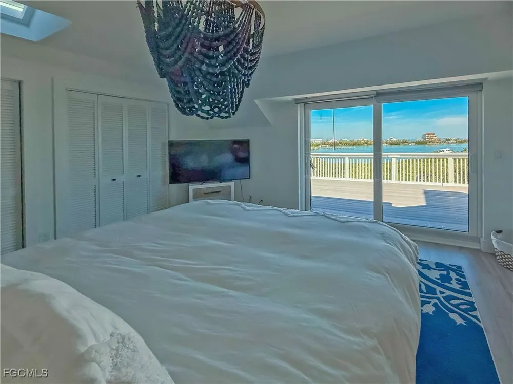 Harbor Bend Drive Upper Captiva, FL 33924