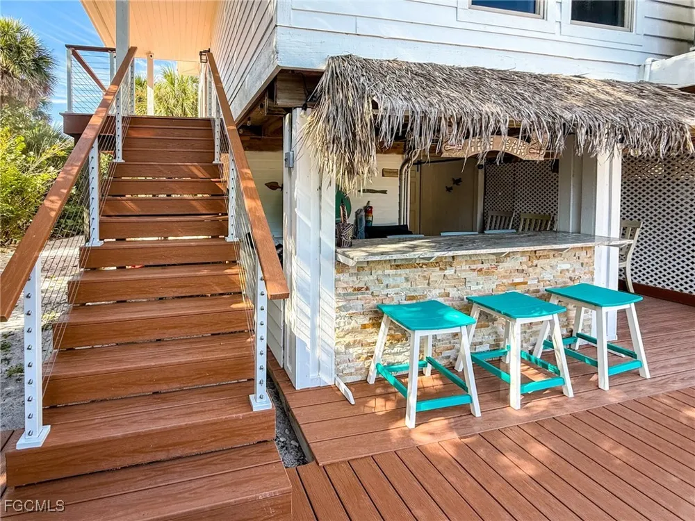 Gulf Lane Upper Captiva, FL 33924