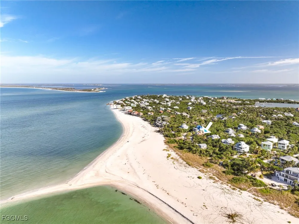 Gulf Lane Upper Captiva, FL 33924