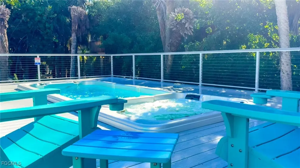 Gulf Lane Upper Captiva, FL 33924