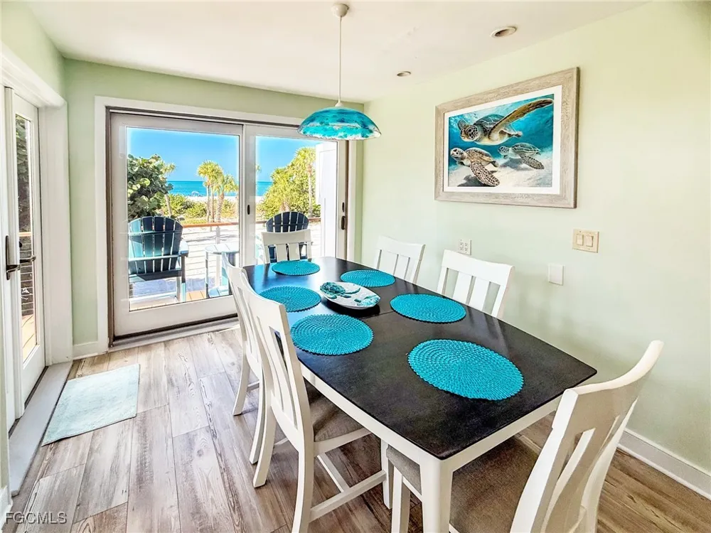 Gulf Lane Upper Captiva, FL 33924