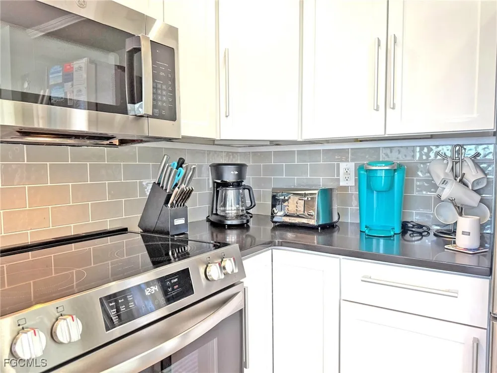 Gulf Lane Upper Captiva, FL 33924