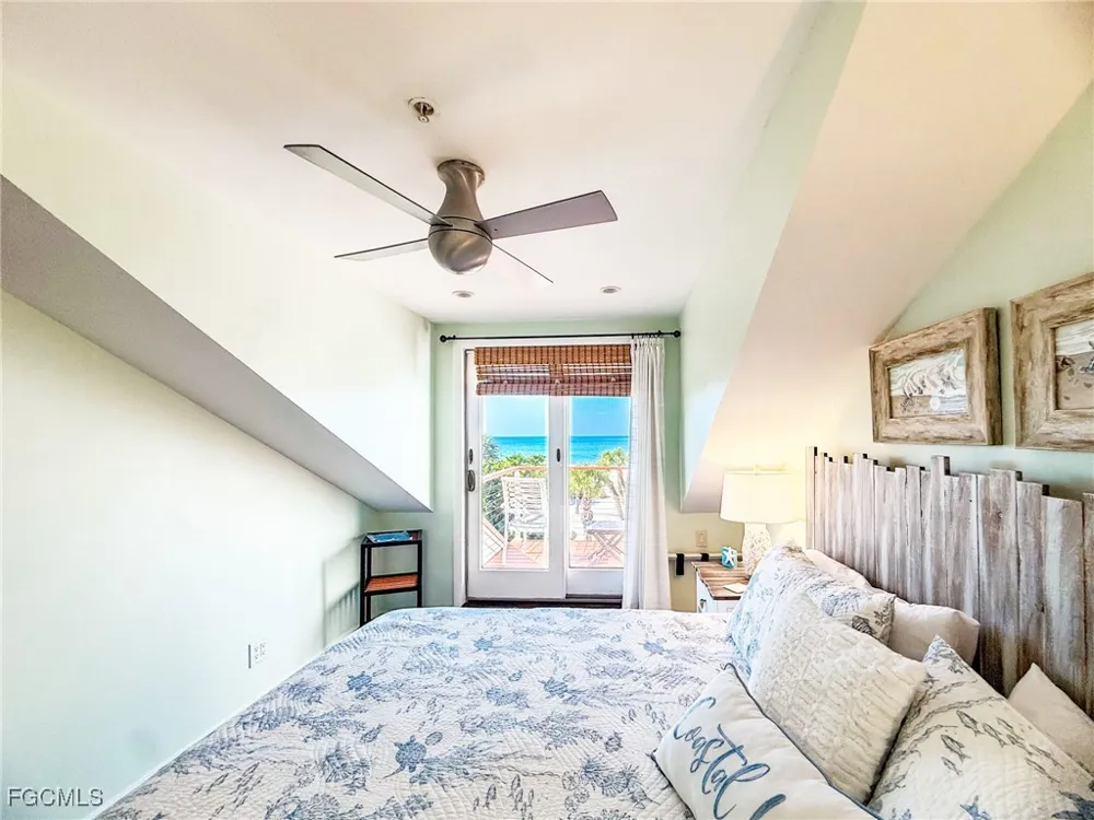 Gulf Lane Upper Captiva, FL 33924
