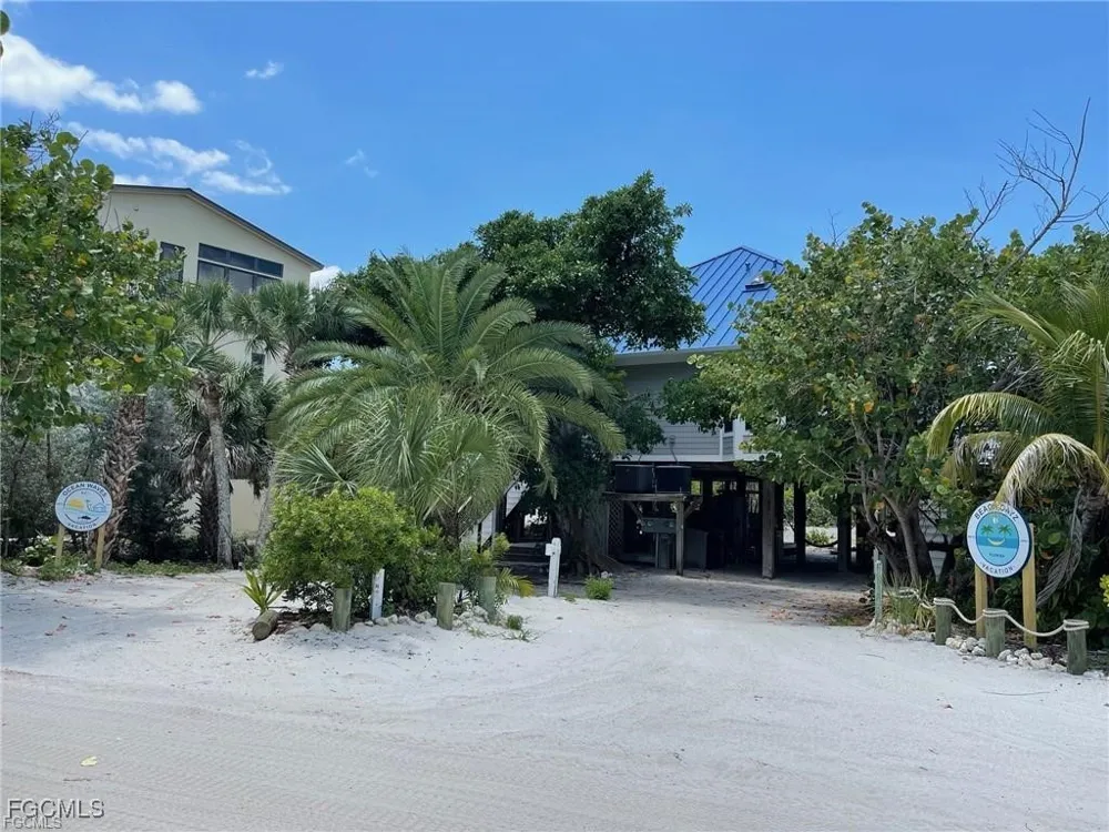 Gulf Lane #4 Captiva, FL 33924