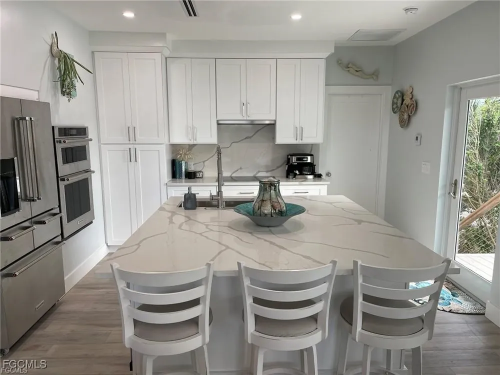 Gulf Lane #4 Captiva, FL 33924