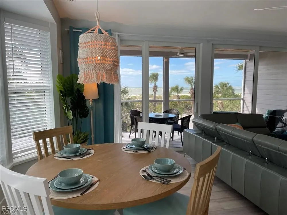Gulf Lane #4 Captiva, FL 33924